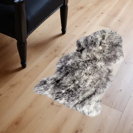 Gradient Grey Animal Print Area Rug Photo 2