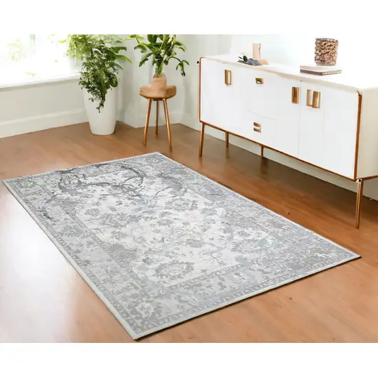 Gray Abstract Area Rug With Fringe Photo 1