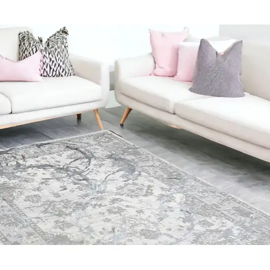 Gray Abstract Area Rug With Fringe Photo 1