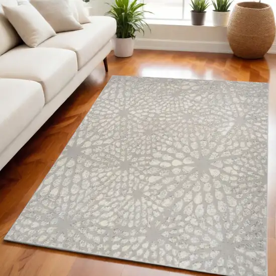 Gray Abstract Area Rug Photo 1