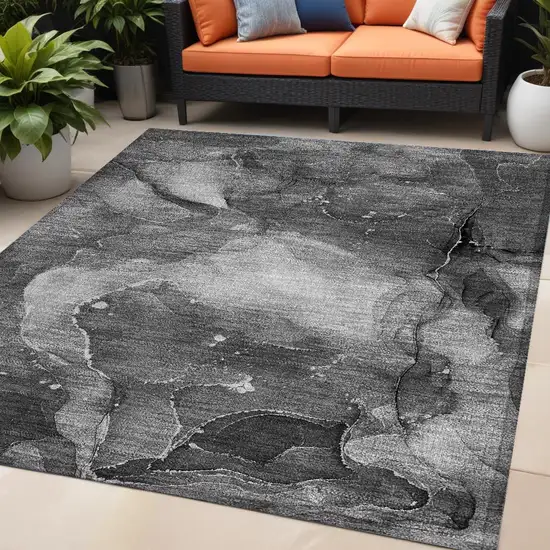 Gray Abstract Washable Non Skid Indoor Outdoor Area Rug Photo 1