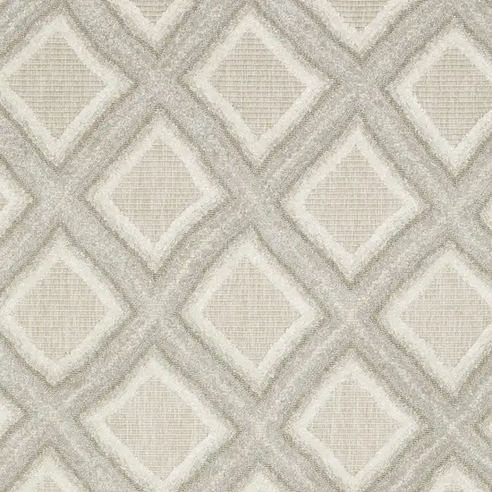 Gray And Beige Diamond Area Rug Photo 6