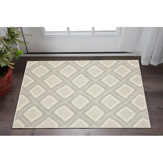 Gray And Beige Diamond Area Rug Photo 1