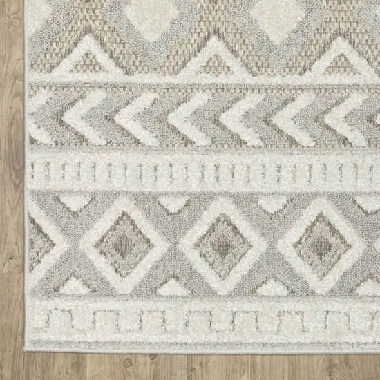 Gray And Beige Tribal Area Rug Photo 7