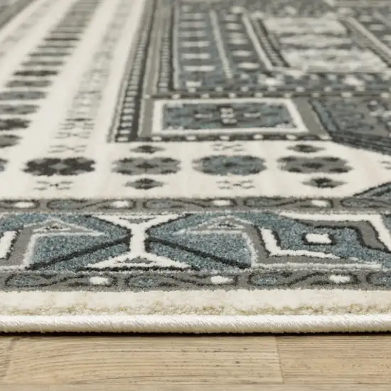 Gray And Blue Medallion Area Rug Photo 4