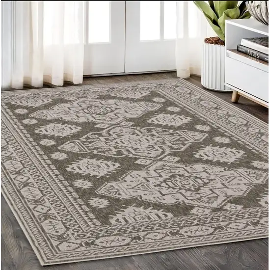 Gray And Gray Medallion Area Rug Photo 1