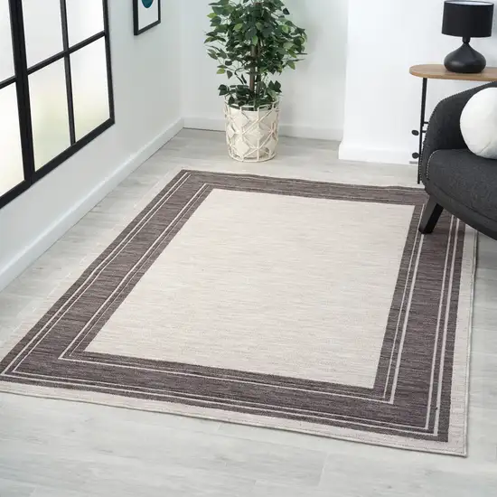 Gray And Ivory Indoor Outdoor Area Rug Photo 7