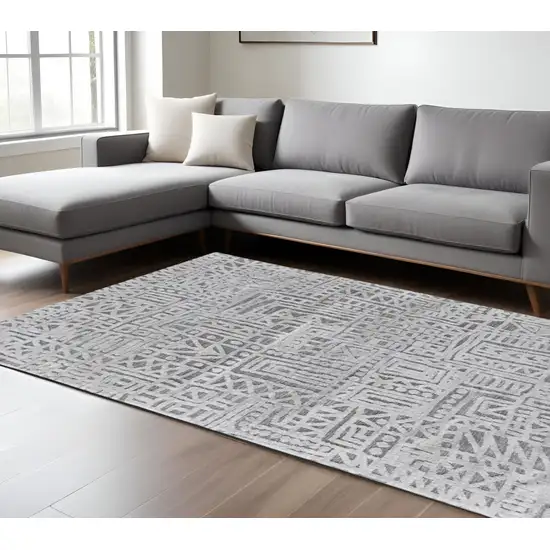 Gray Geometric Non Skid Area Rug Photo 1