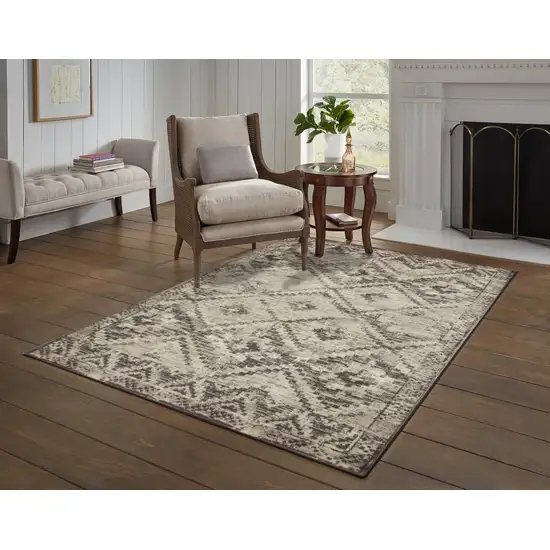 Gray Beige Distressed Diamond Area Rug Photo 5