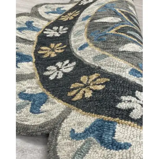 Gray Border Floral Medallion Area Rug Photo 5