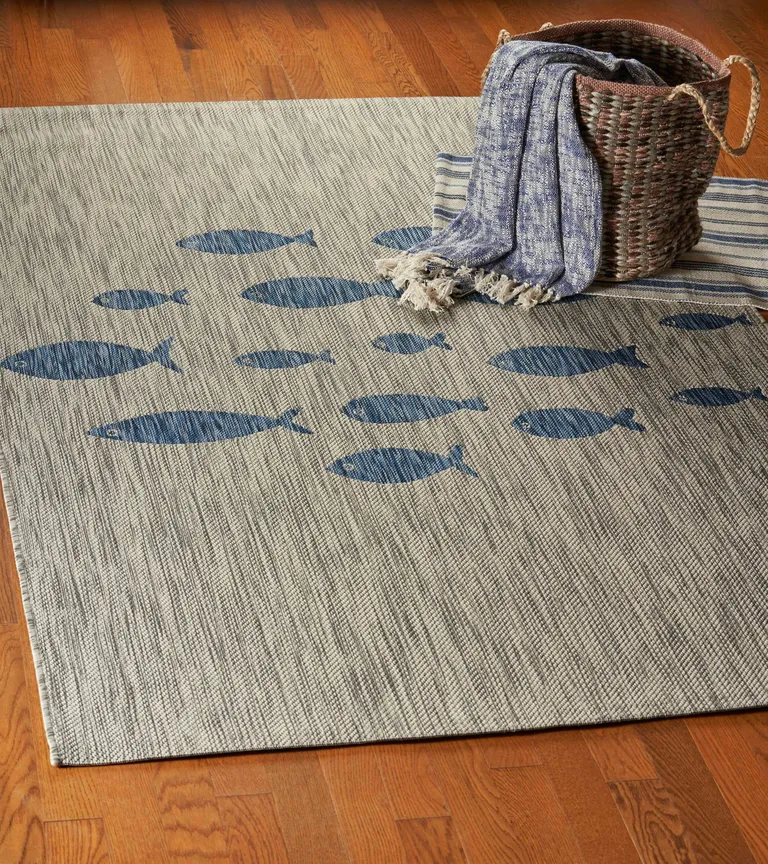 Gray Coastal Indoor Outdoor Area Rug Photo 5