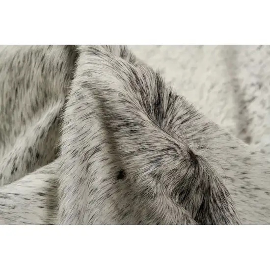 Gray Cowhide - Rug Photo 3