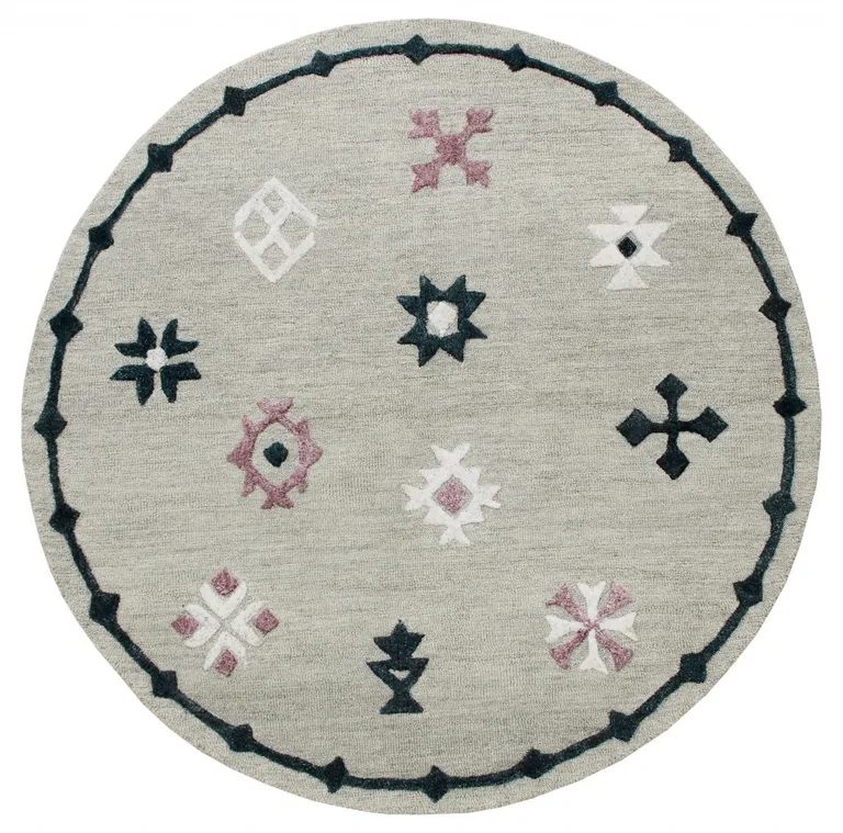 Gray Decorative Charm Area Rug Photo 1