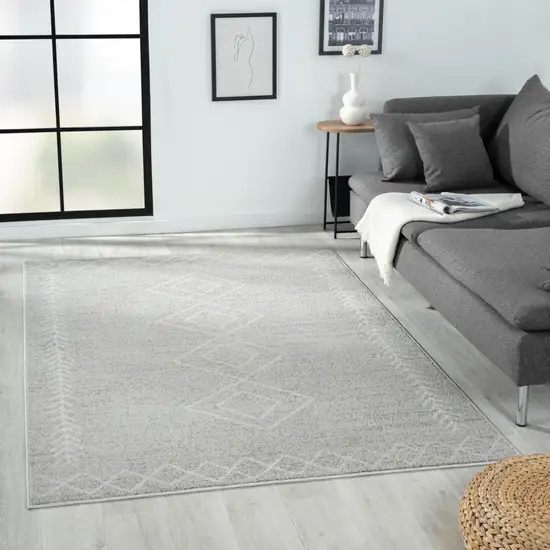 Gray Diamond Area Rug Photo 7