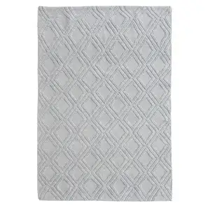 Photo of Gray Diamond Lattice Modern Area Rug