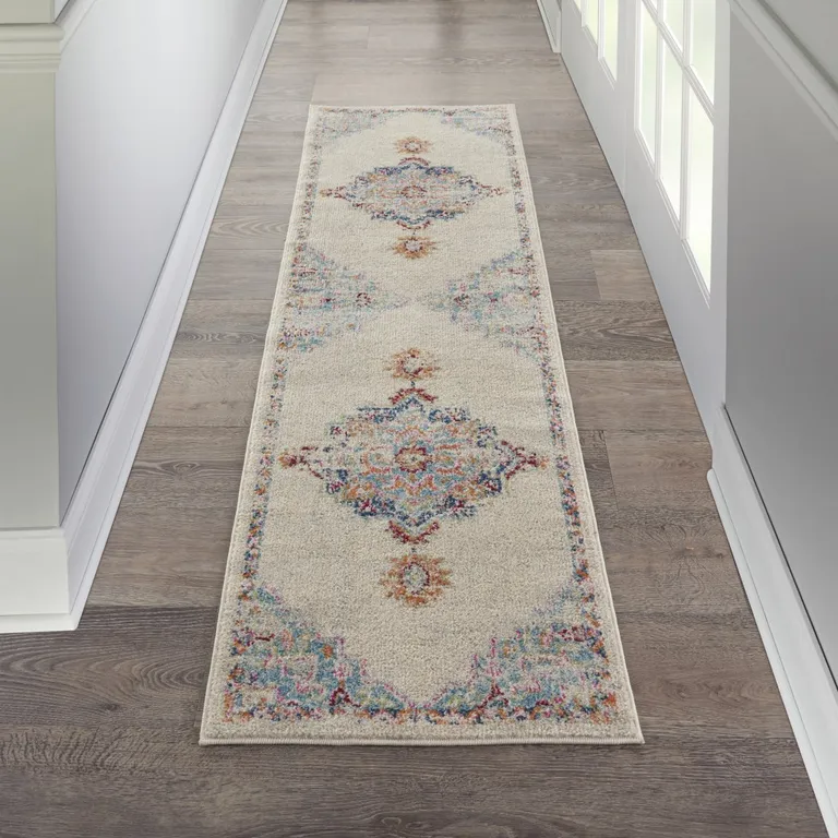 Gray Distressed Medallion Runner Rug Photo 5