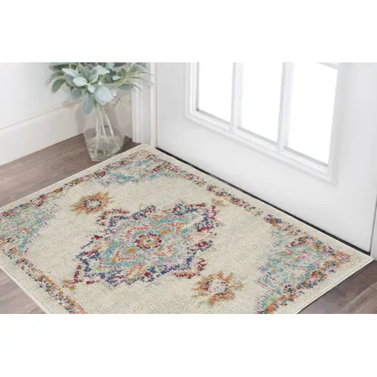 Gray And Ivory Power Loom Area Rug Photo 1