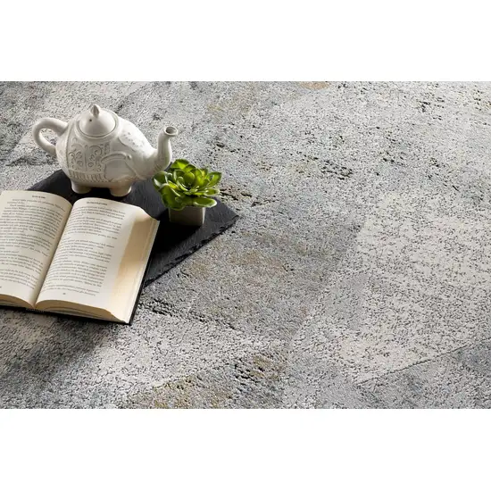 Gray Distressed Prism Modern Area Rug Photo 9