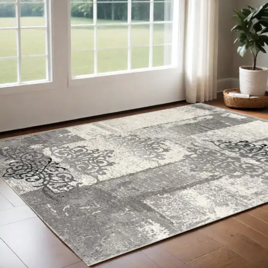 Gray Damask Dhurrie Area Rug Photo 2