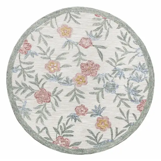 Gray Floral Traditional Area Rug Photo 1