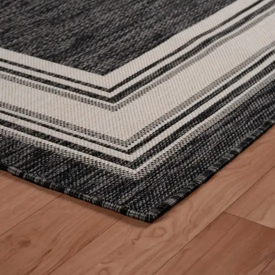 Gray Framed Indoor Outdoor Area Rug Photo 3