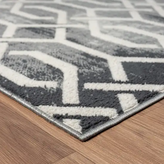 Gray Geometric Area Rug Photo 6