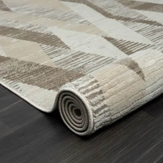 Gray Geometric Area Rug Photo 8