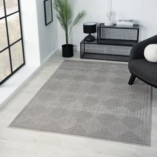 Gray Geometric Area Rug Photo 5