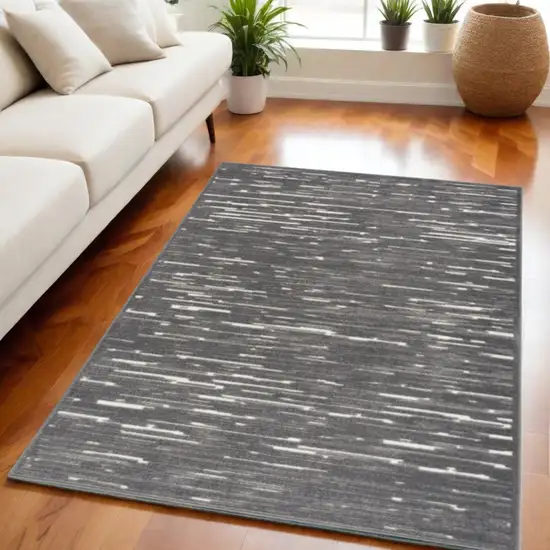 Gray Geometric Area Rug Photo 1