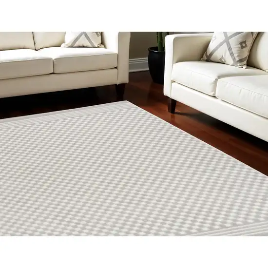 Gray Geometric Area Rug Photo 1