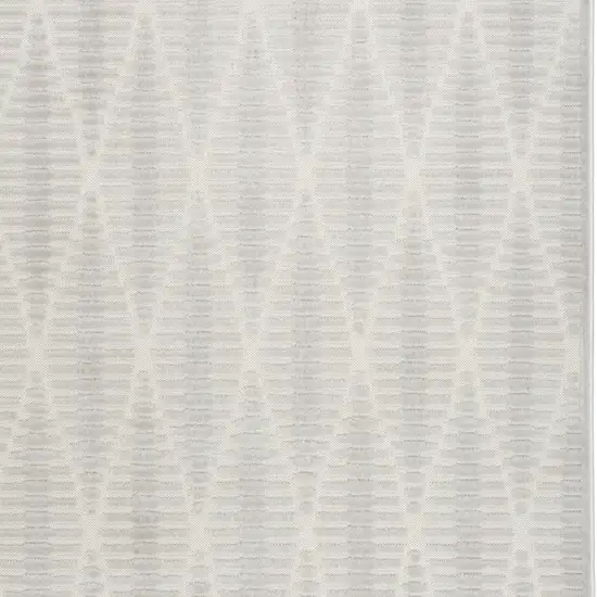 Gray Geometric Area Rug Photo 7