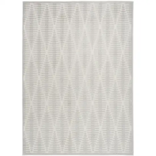 Gray Geometric Area Rug Photo 2