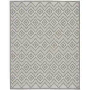 Photo of Gray Geometric Flatweave Area Rug