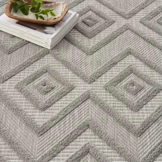 Gray Geometric Flatweave Area Rug Photo 4