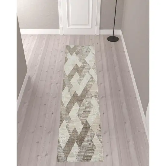 Gray Geometric Runner Rug Photo 2