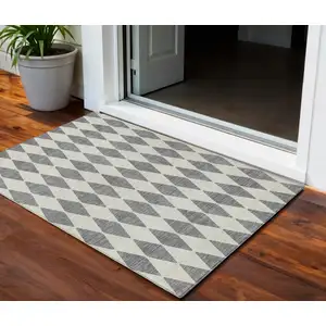 Photo of Gray Geometric Washable Indoor Outdoor Area Rug