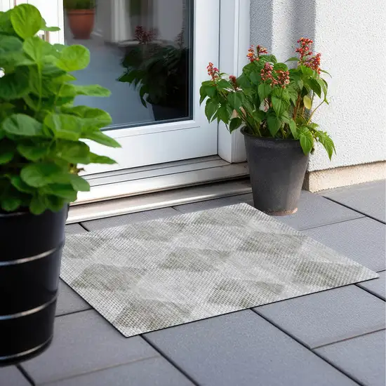 Gray Geometric Washable Non Skid Indoor Outdoor Area Rug Photo 8