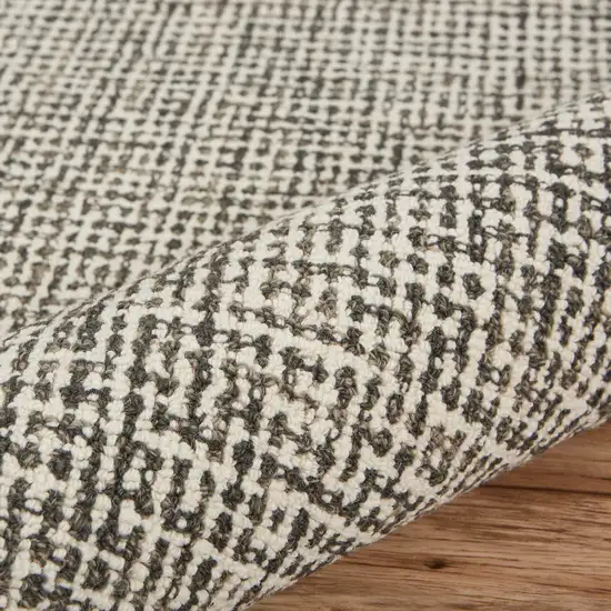 Gray Interwoven Maze Area Rug Photo 3