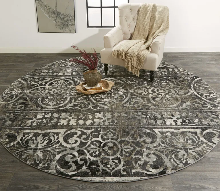 Gray Ivory And Taupe Round Abstract Stain Resistant Area Rug Photo 4