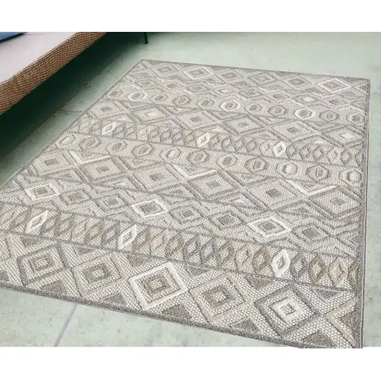 Gray And Ivory Southwestern Stain Resistant Indoor Outdoor Area Rug Photo 1