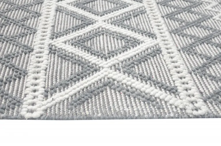 Gray Ivory Diamonds Boho Chic Area Rug Photo 4