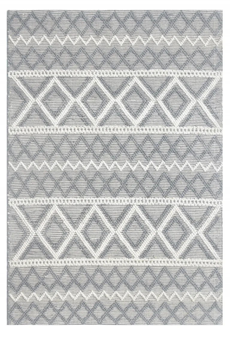 Gray Ivory Diamonds Boho Chic Area Rug Photo 1