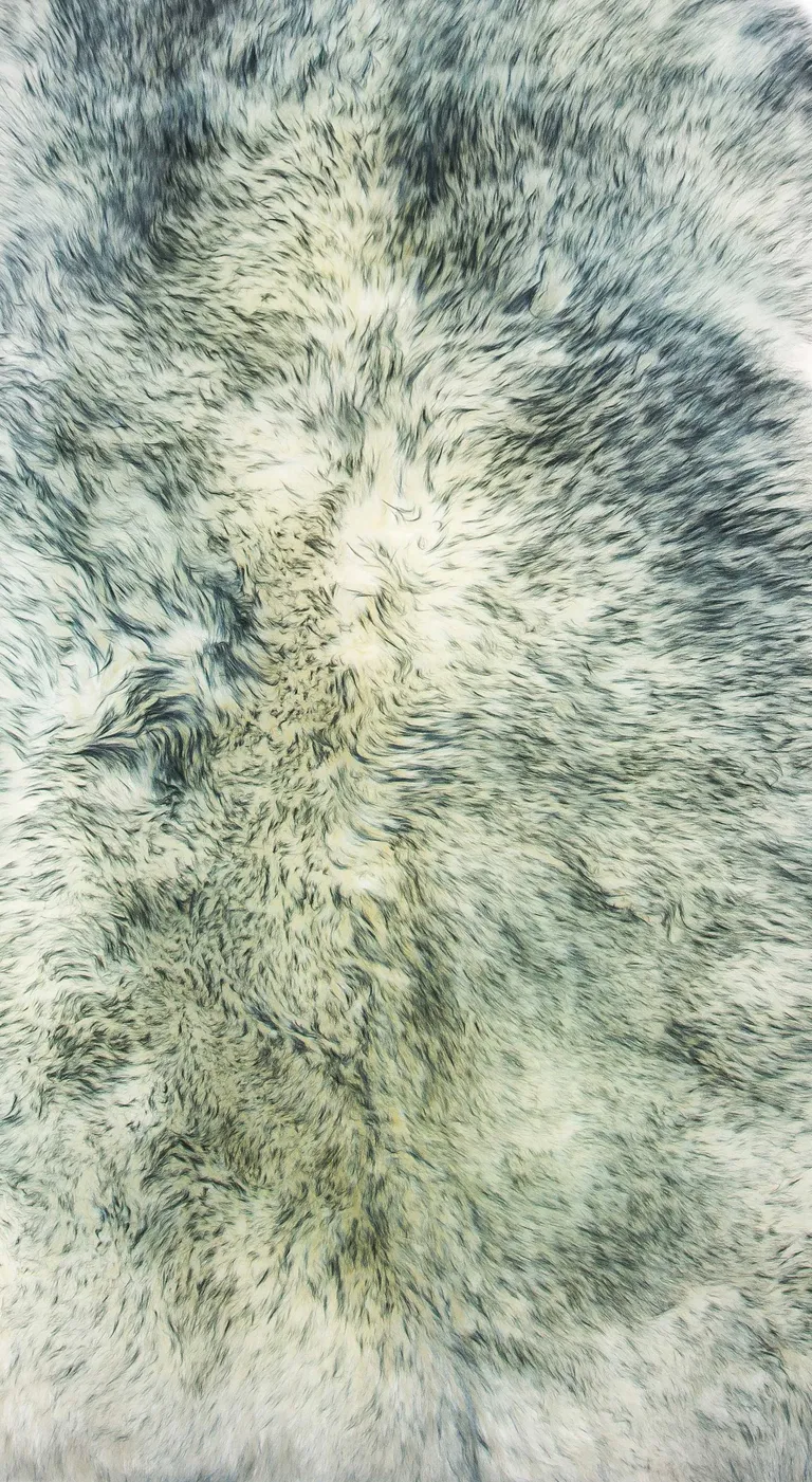 Gray Mist New Zealand Natural Sheepskin Rug Photo 1