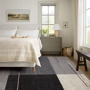 Photo of Gray Modern Geometric Area Rug