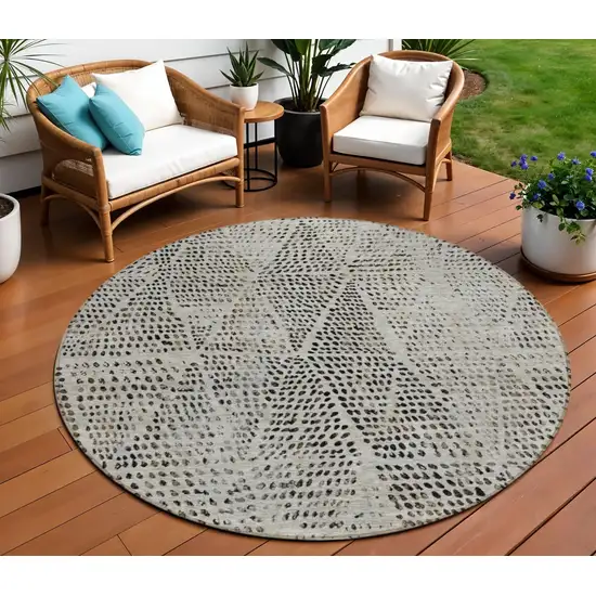 Gray Round Geometric Washable Non Skid Indoor Outdoor Area Rug Photo 1