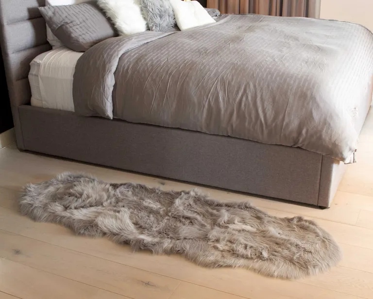 Gray Sheepskin Double - Area Rug Photo 3