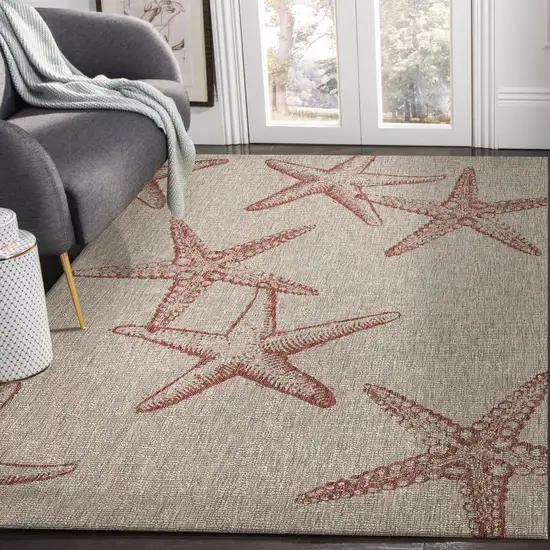 Gray Starfish Indoor Outdoor Area Rug Photo 6