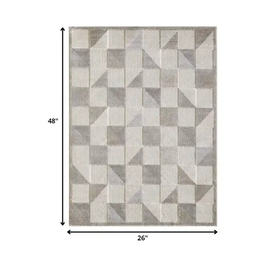 Gray Triangle Indoor Outdoor Area Rug Photo 3