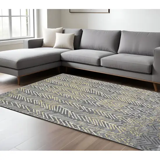 Gray and White Abstract Non Skid Area Rug Photo 1