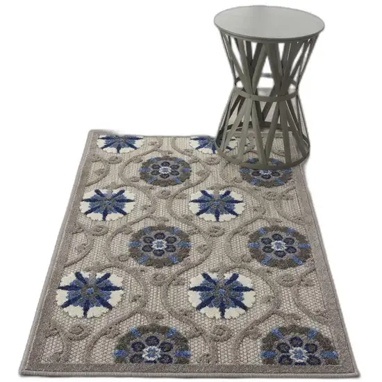 Gray and Blue Indoor Outdoor Area Rug Photo 5